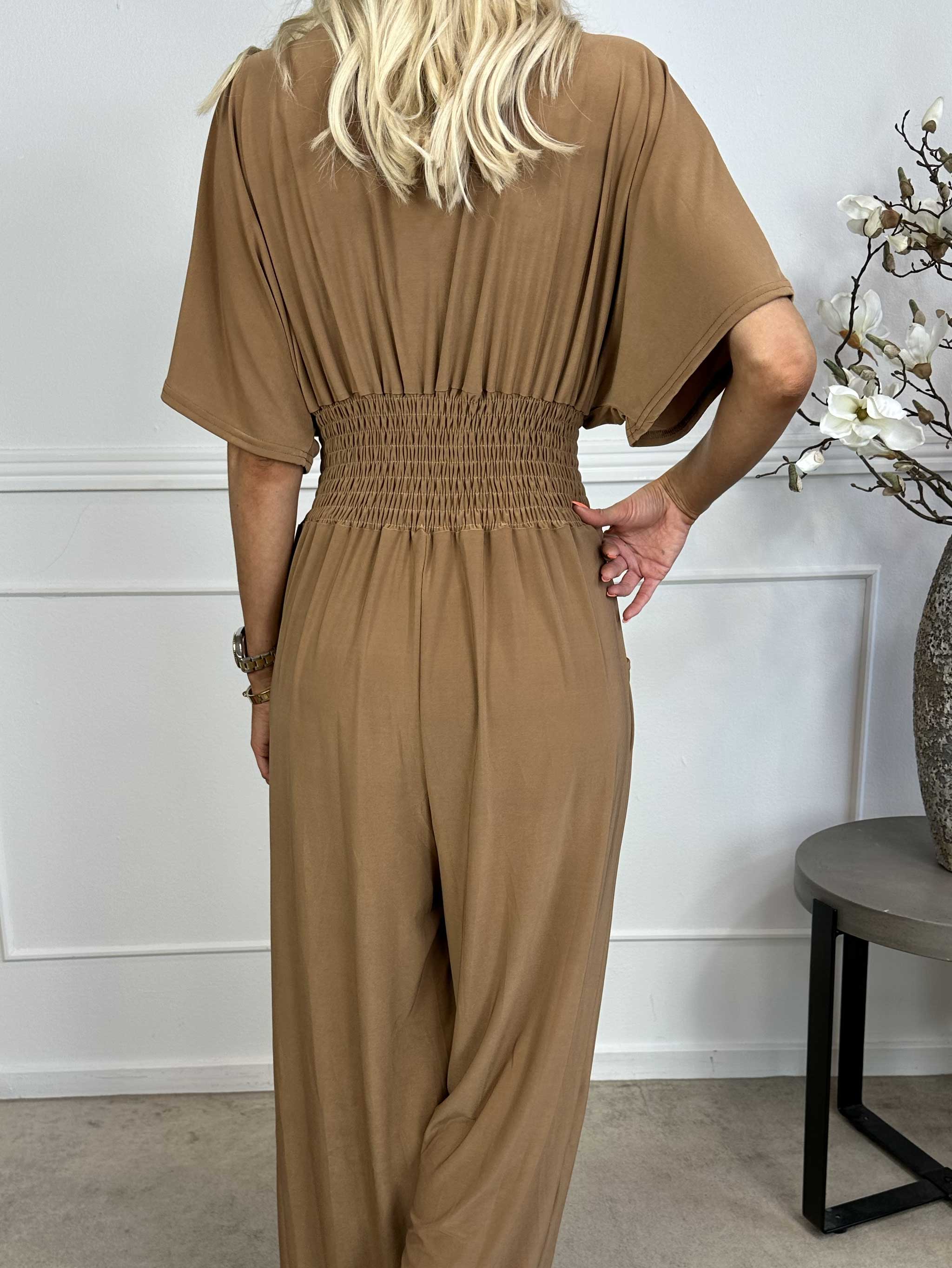 Pams Plain Jumpsuit - Elastisk ensfarvet buksedragt